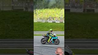 Download lagu Momen Haru Valentino Rossi Pensiun mp3