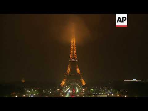 From Paris to NY, Tributes for Vegas Victims