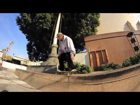 GOLD - GOONS - RODRIGO PETERSEN