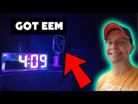 Dzees Outdoor Wireless Camera catches creepers with NO WIRES.