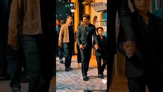 Download lagu Badshah o Badshah | Shahrukh Khan Full Family Photo | SRK Gauri Aryan Suhana AbRam Together ❤️‍🔥 mp3