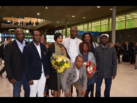 l'Accueil de la 1ère visite officielle de l'Honorable Youté à Roissy Charles De Gaulle France. l'Accueil de la 1ère visite officielle de l'Honorable Youté à Roissy Charles De Gaulle France.