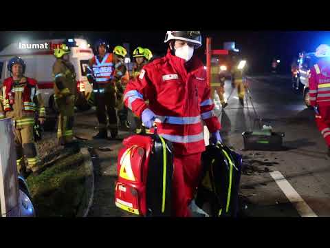 Schwerer Kreuzungscrash auf Rieder Straße bei Rottenbach