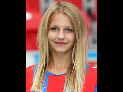 Gabriela Šlajsová - 1. gól a zároveň hattrick v 1. lize žen