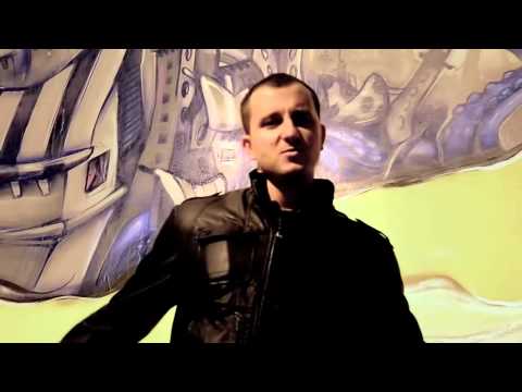 DELYAN TEMPO & PEZ - REFRESH [OFFICIAL VIDEO]