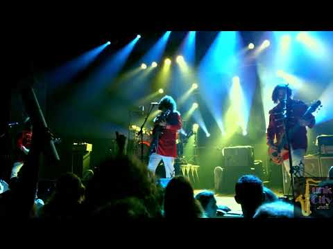 Pigeons Playing Ping Pong, FULL SET 1, Variety Playhouse, Atlanta  11-2-18