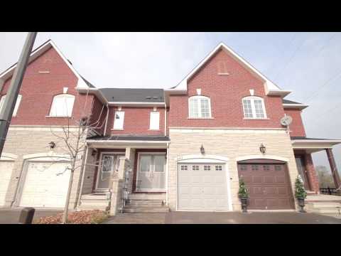 643 Candlestick Cir, Mississauga