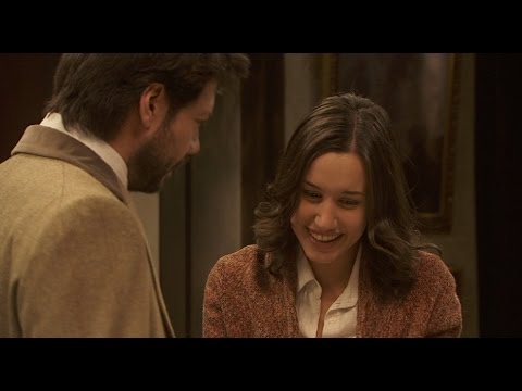 Puente Viejo C1005 - Aurora ha aprobado, ya es una enfermera titulada