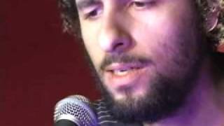José Gonzalez canta &quot;Fold&quot; no Poploaded do iG