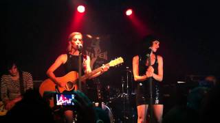 &quot;Let Me Out&quot; The Veronicas at the Viper Room 2011 NEW MUSIC