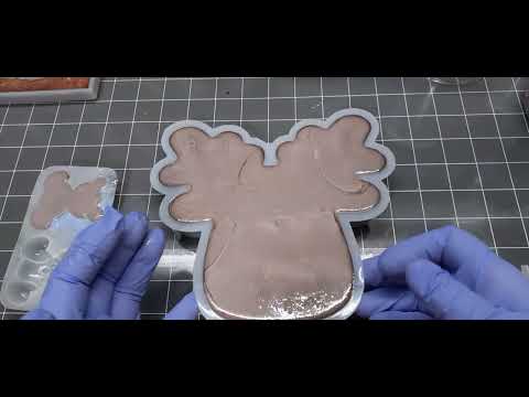 #277 reindeer tray testing out the new Bond craftor UV resin