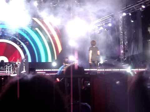 [240911] FTIsland - Bing Bing Bing @ KMW2011 Msia