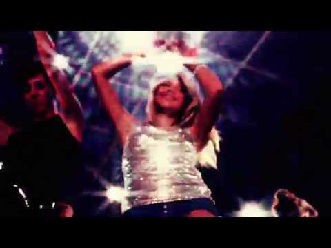 Los Locos - El 3mendo & Mariucch "La Ola"