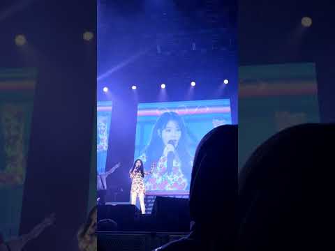 191228 IU LOVE POEM in Jakarta - Red Shoes #IULovePoeminJKT