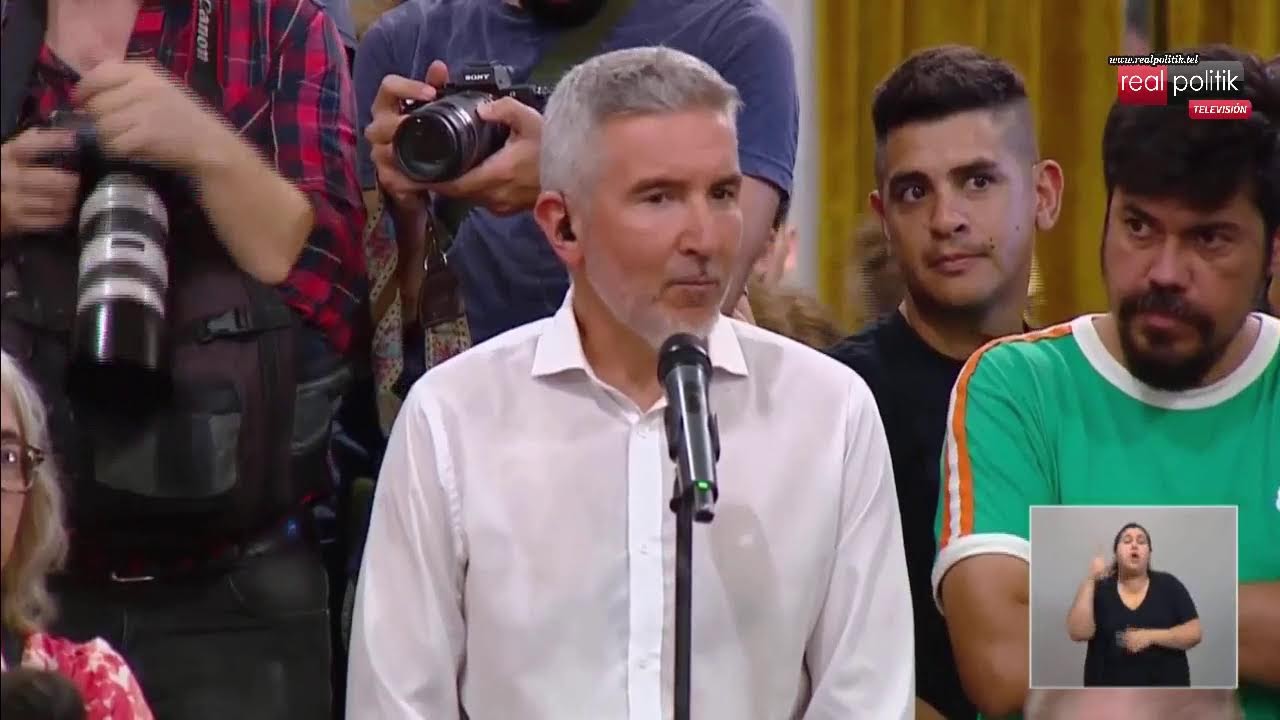 Axel Kicillof, sobre el mega DNU de Milei: "El decreto reventó a la clase media"