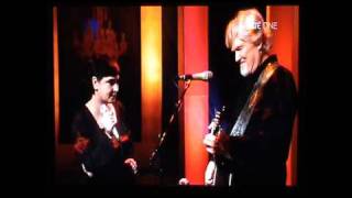 Kris Kristofferson Sinead O Conner &quot;Help me Make it Through the night&quot;