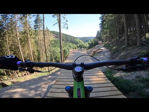 Greenhill Bikepark- Opening Weekend Part 2 (Crash inklusive…)