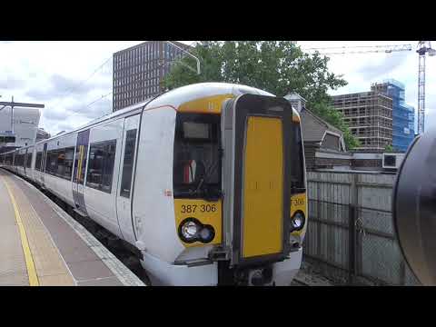 GWR hide c2c Class 387 306 Departure Reading for Newbury