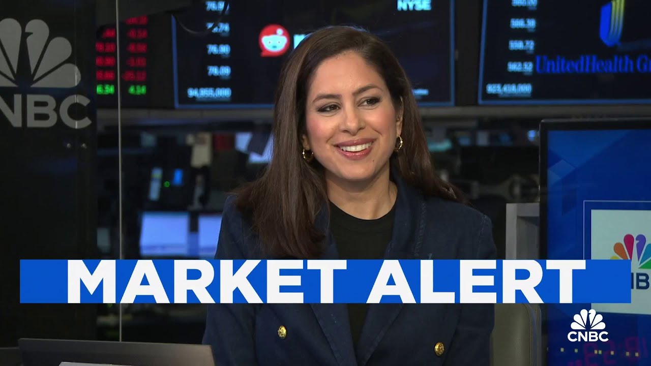 TSMC shares surge after 54% annual jump in net profit, strong guidance