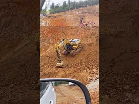 Excavator slope operation process- Good tools and machinery make work easy