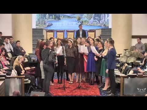 Grup de Fete Vicov - Mai este mult pan' la a Ta venire