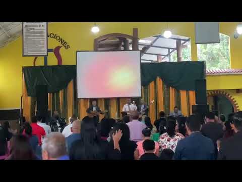 grupo adoradores del rey en iglesia de Dios evangelio completo de pueblo nuevo suchitepequez
