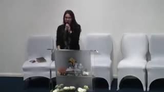 Sarah Frasson - Fecho A Porta e Abro os Céus