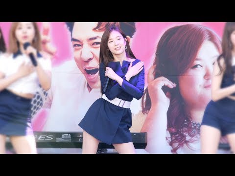 에이프릴 APRIL 윤채경 CHAE KYUNG 가로직캠 : 팅커벨 Tinker Bell : 붐붐파워 : SBS 파워 FM '여기 콘서트' : 신촌