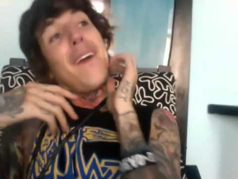 Oli Sykes on drugs dancing to Limp Bizkit