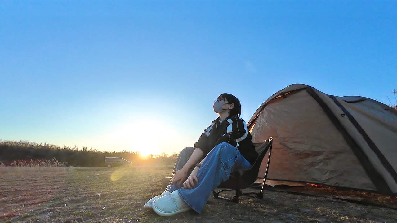 【-2℃】最高の無料キャンプ場を見つけちゃったよ〜〜〜！🛵💨【スーパーカブと冬キャンプ】