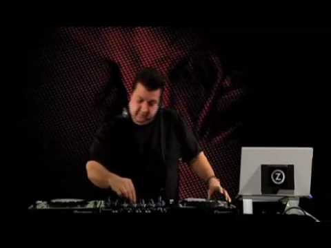 Svartklubb - Tony Zoulias