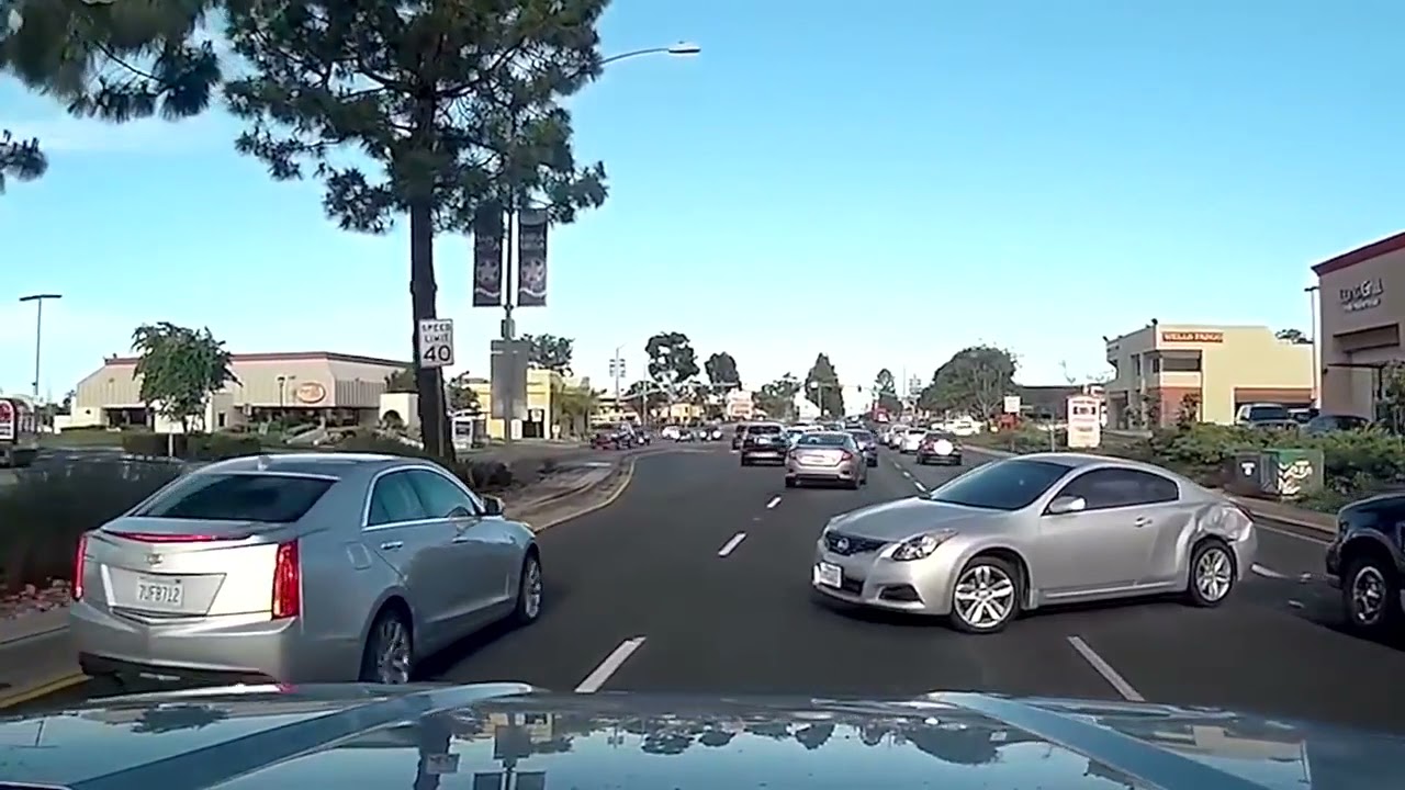 OS PIORES ACIDENTES DE CARROS 2021 / IMPRESSINANTE / BEST CAR ACCIDENT COMPILATION. #FY #FORYOU