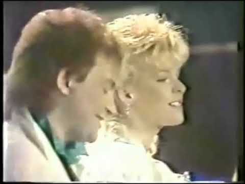 Michal David a Iveta Bartošová - To je naše věc (1986)