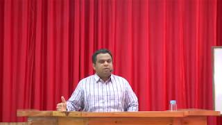 నక్షత్రముల యుద్ధము - B. 25 డిసెంబర్ 2017.