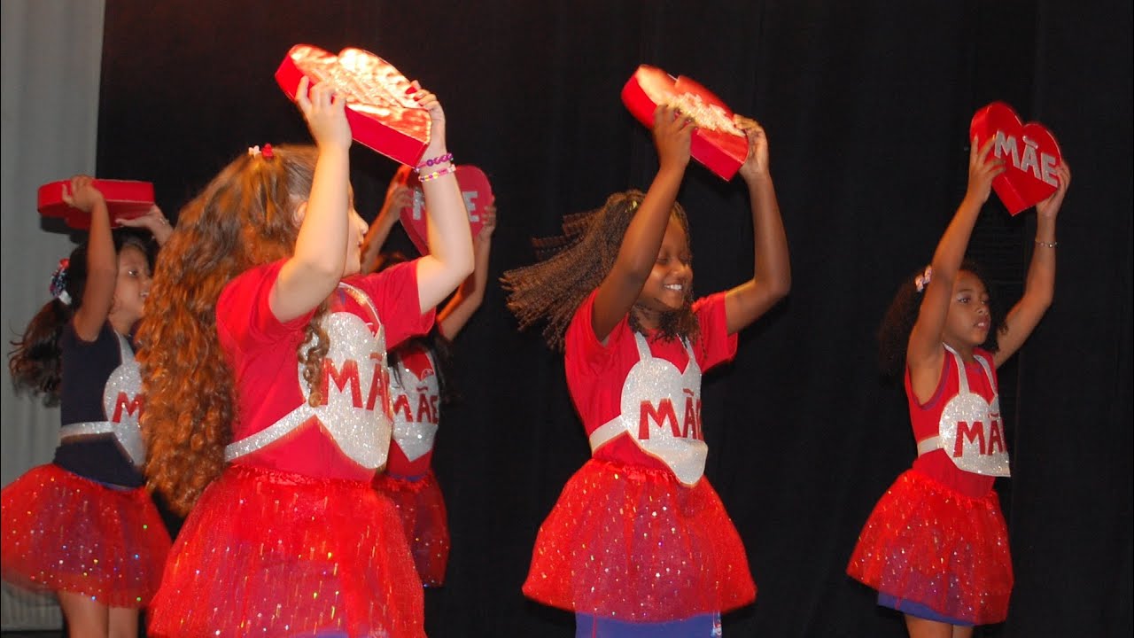 TRADUÇÃO DO QUE É O AMOR ❣️ - Apresentação Dia das Mães