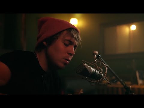 Timo Pankau - Friends [OFFICIAL] (Live from FGW Studios Berlin)