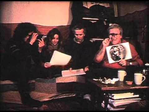 Chez Leila Colin-Navaï et Mauricio Hernandez (2003)  by Gérard Courant - Portrait de groupe #229