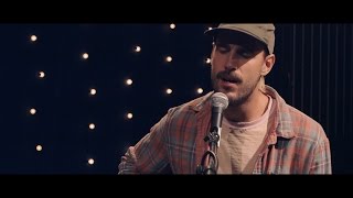 909 in Studio : Rayland Baxter - 'Freakin Me Out' | The Bridge