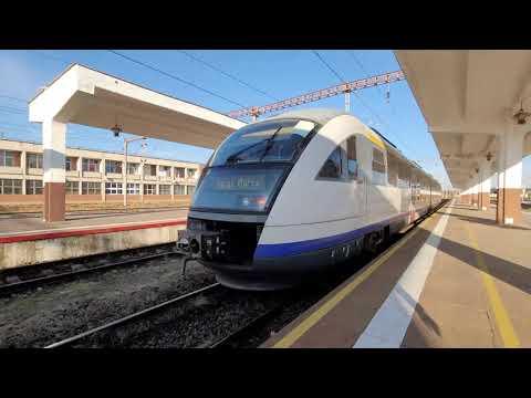 R 4012 Cluj Napoca - Targu Mures pleaca din statie de la linia 3