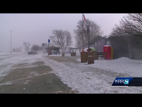 Roads update: Dangerous wind chills blast central Iowa during blizzard warning
