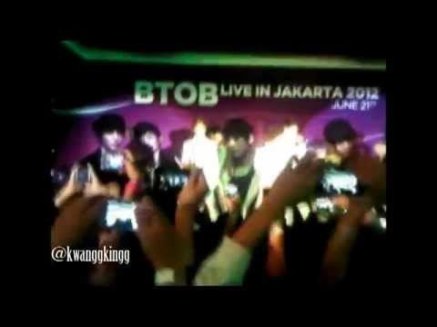 [Fancam] 120621 BTOB Live in Jakarta - Born TO Beat + Eunkwang Aegyo