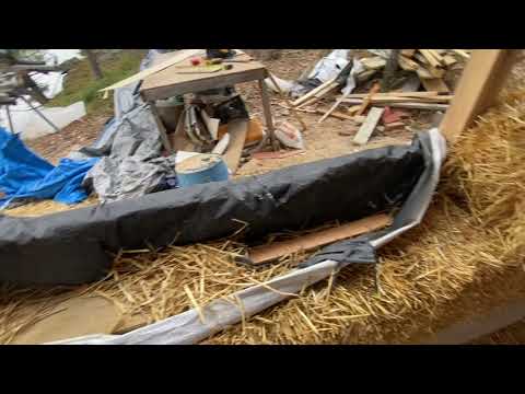 green building 1- Straw bale construction