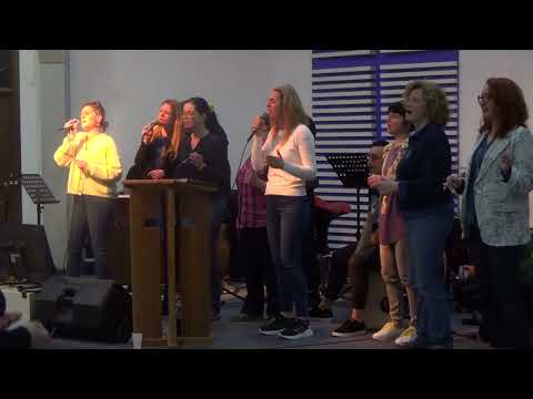 Kji team & Andrej Grozdanov  Samo želim reći ime Isus