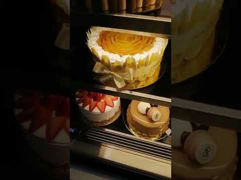 Beautiful Cakes@Park Avenue Desserts