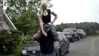 Download lagu Sweet Girl Shoulder ride lift and carry mp3 Download lagu Sweet Girl Shoulder ride lift and carry mp3