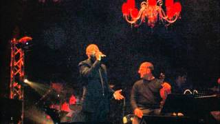 Gigi Finizio O&#39; surdato nnamurato [LIVE AUGUSTEO] INTERA