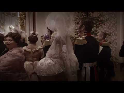 Russian Ark (2002) - Long Take: Steadicam Shot