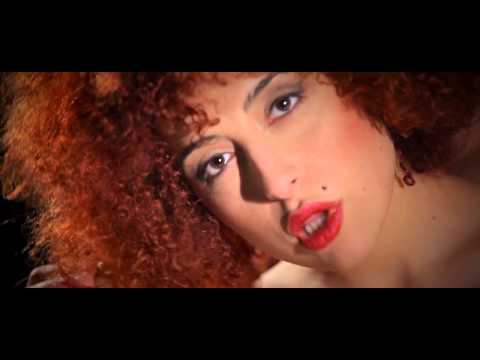 NIKALEO - Lei non sa (Official Video)