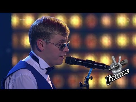 Oleg Akkuratov "Let It Snow" / "В лесу родилась ёлочка" | The Voice Russia 9 | Final
