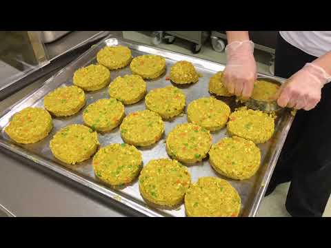 Bild: Wie entsteht ein veganer Burger im Studiwerk?